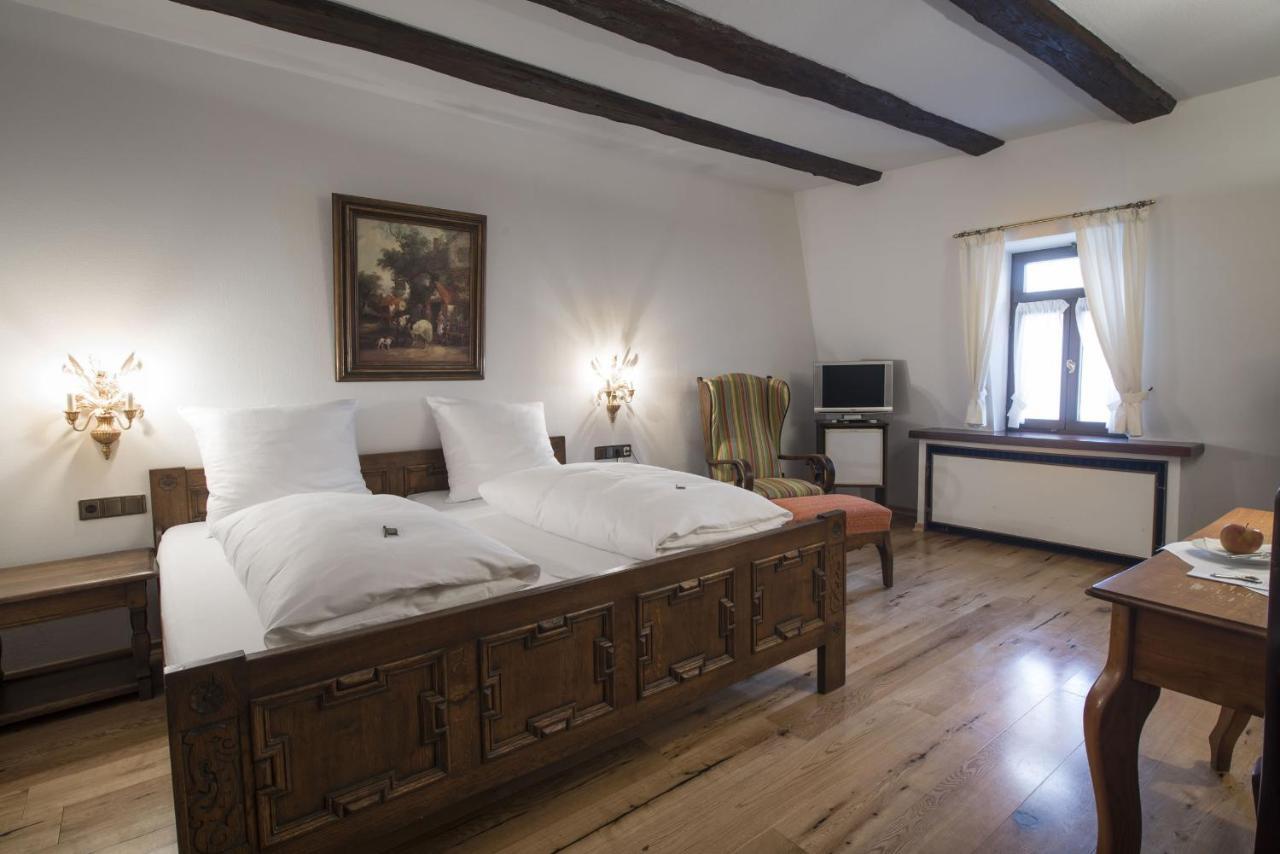 Hotel Ochsen Post 提芬布隆恩 外观 照片